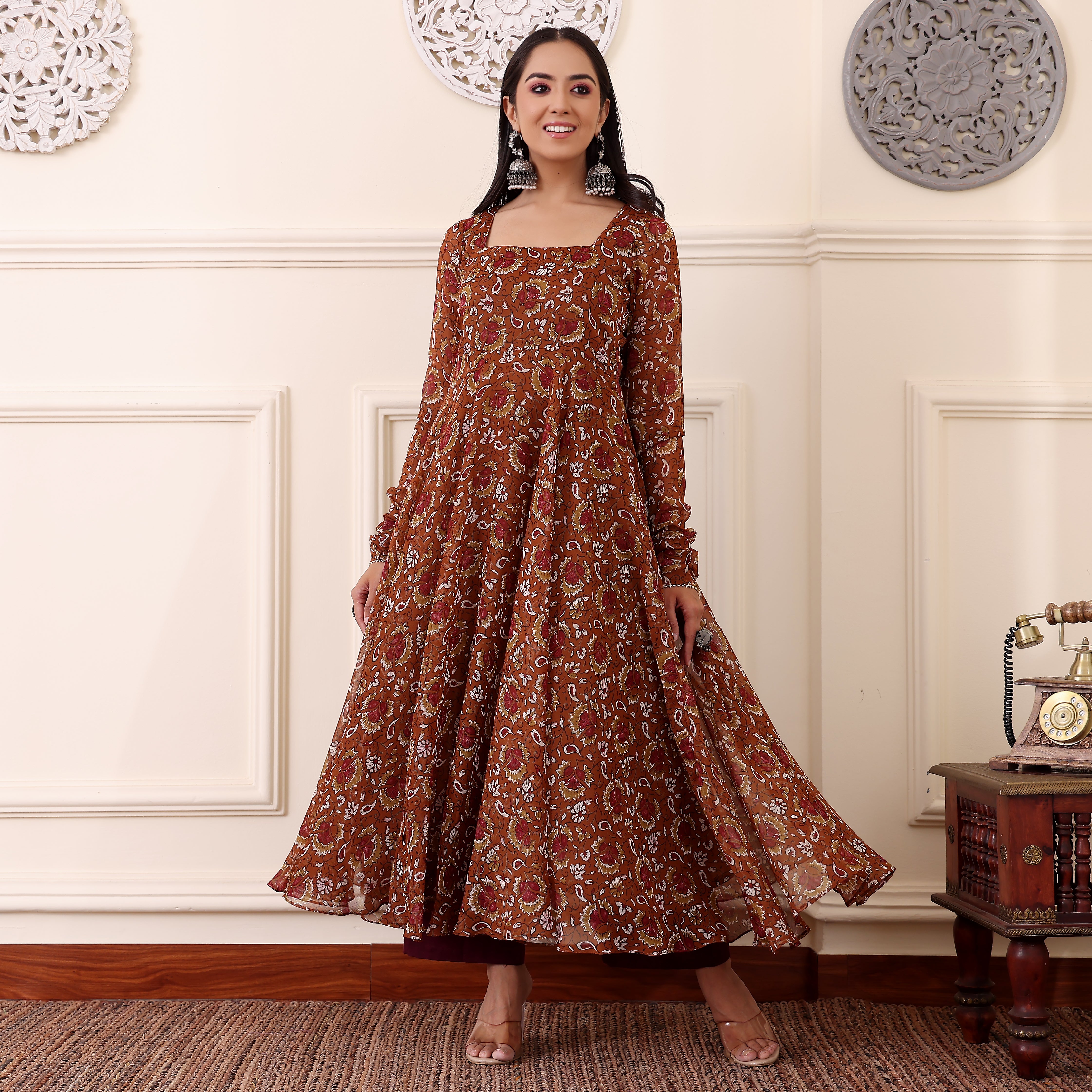 Nayika Georgette Gher Kurta