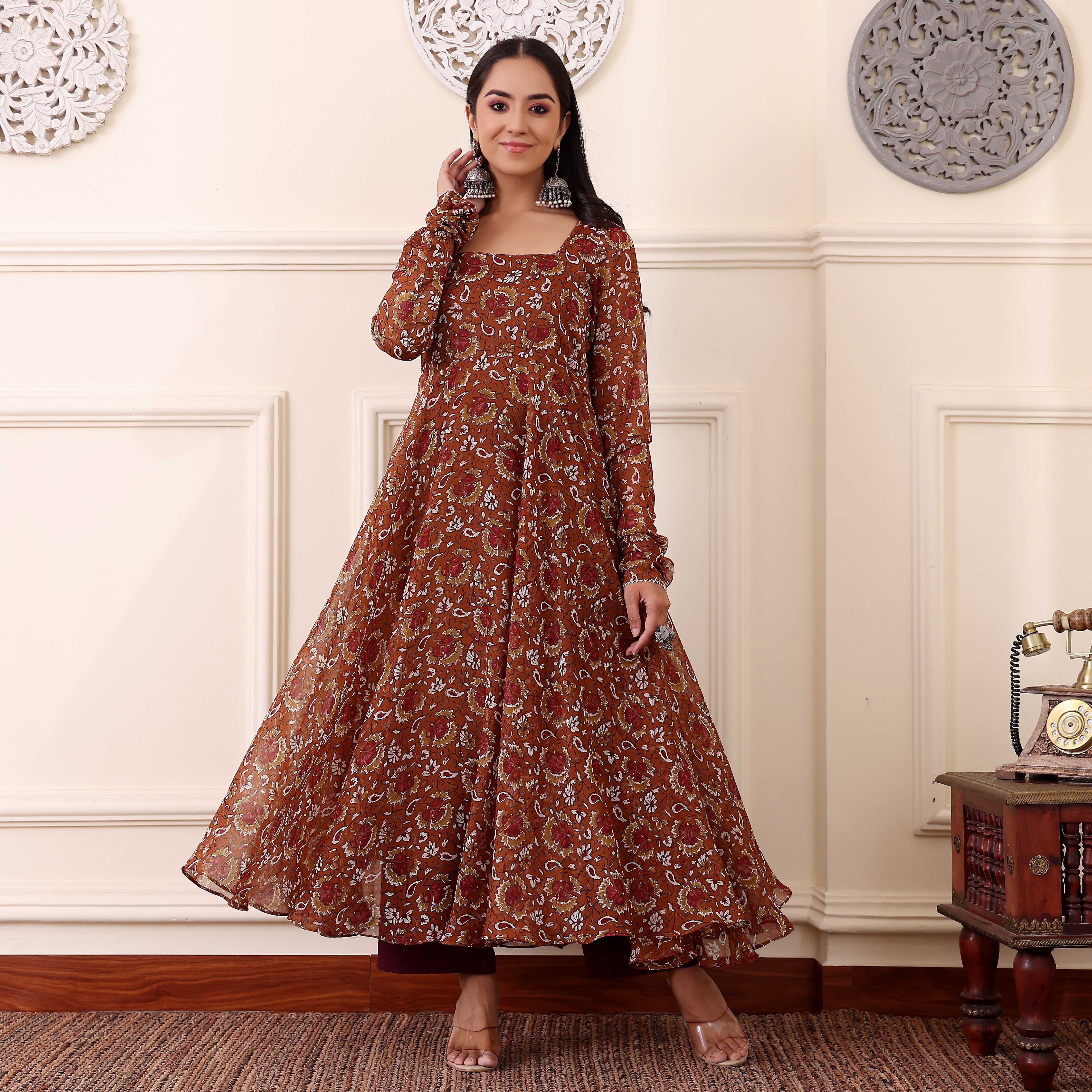 Nayika Georgette Gher Kurta