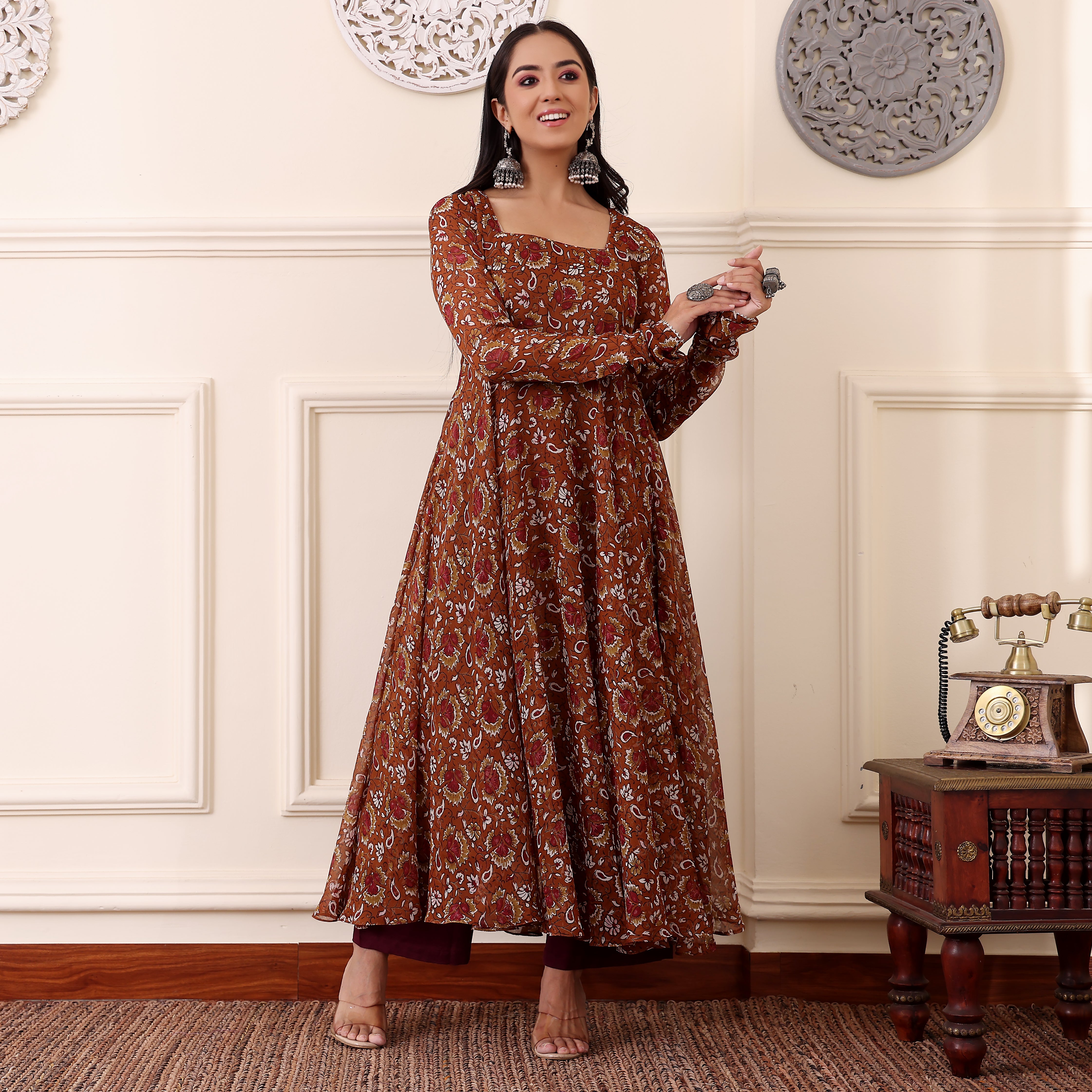 Nayika Georgette Gher Kurta