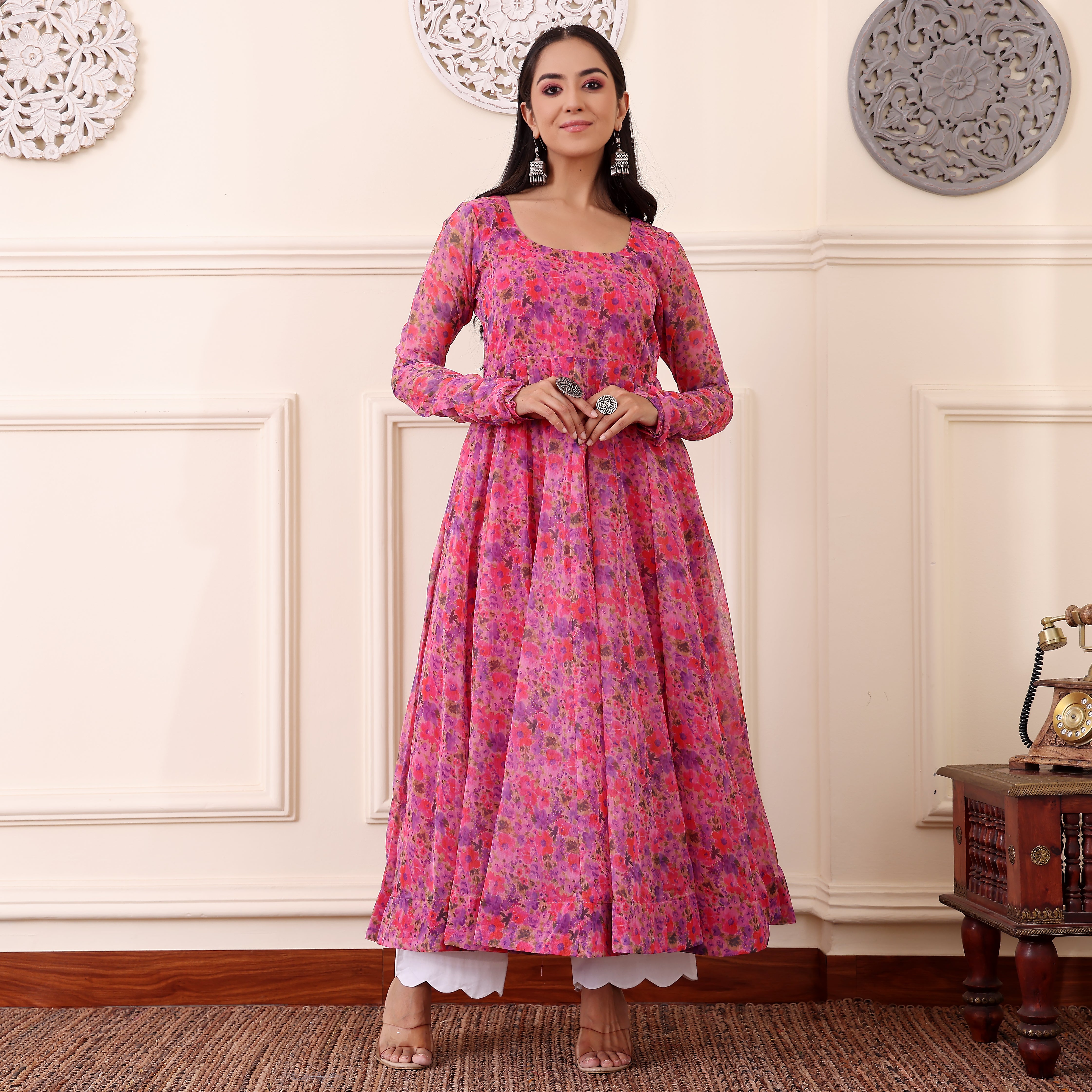 Mohika Georgette Kameez