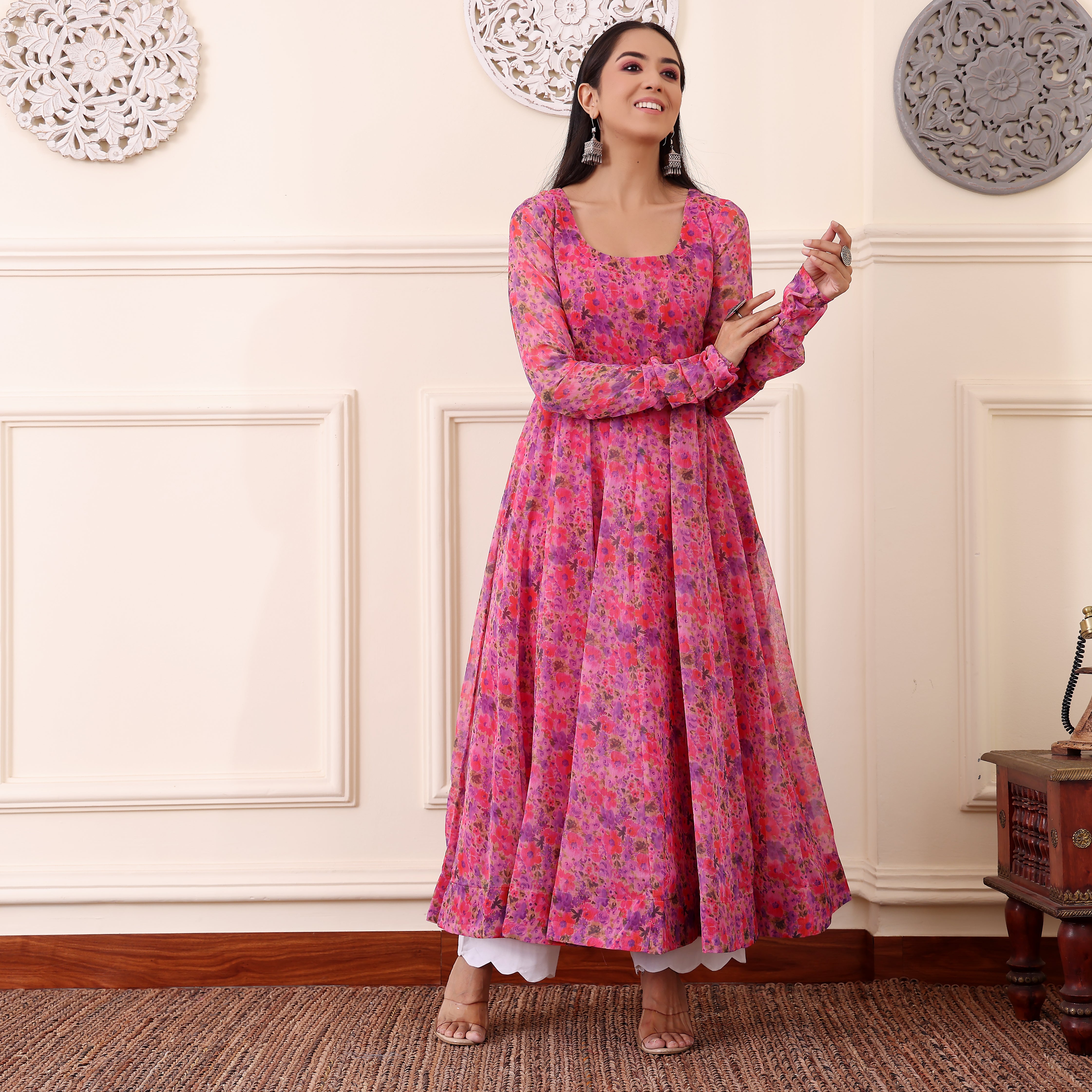 Mohika Georgette Kameez