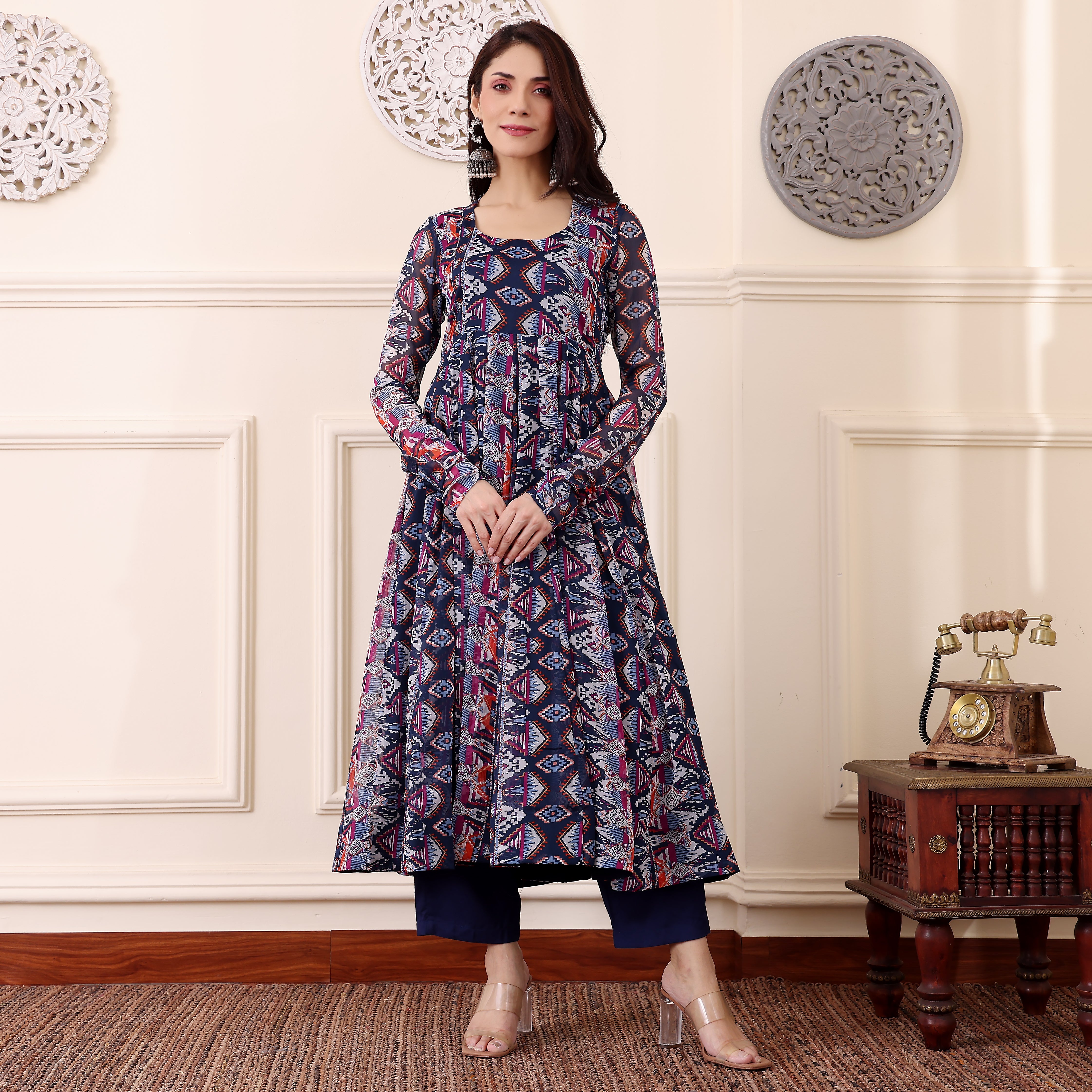 Ahani Georgette Kalidaar Kurta