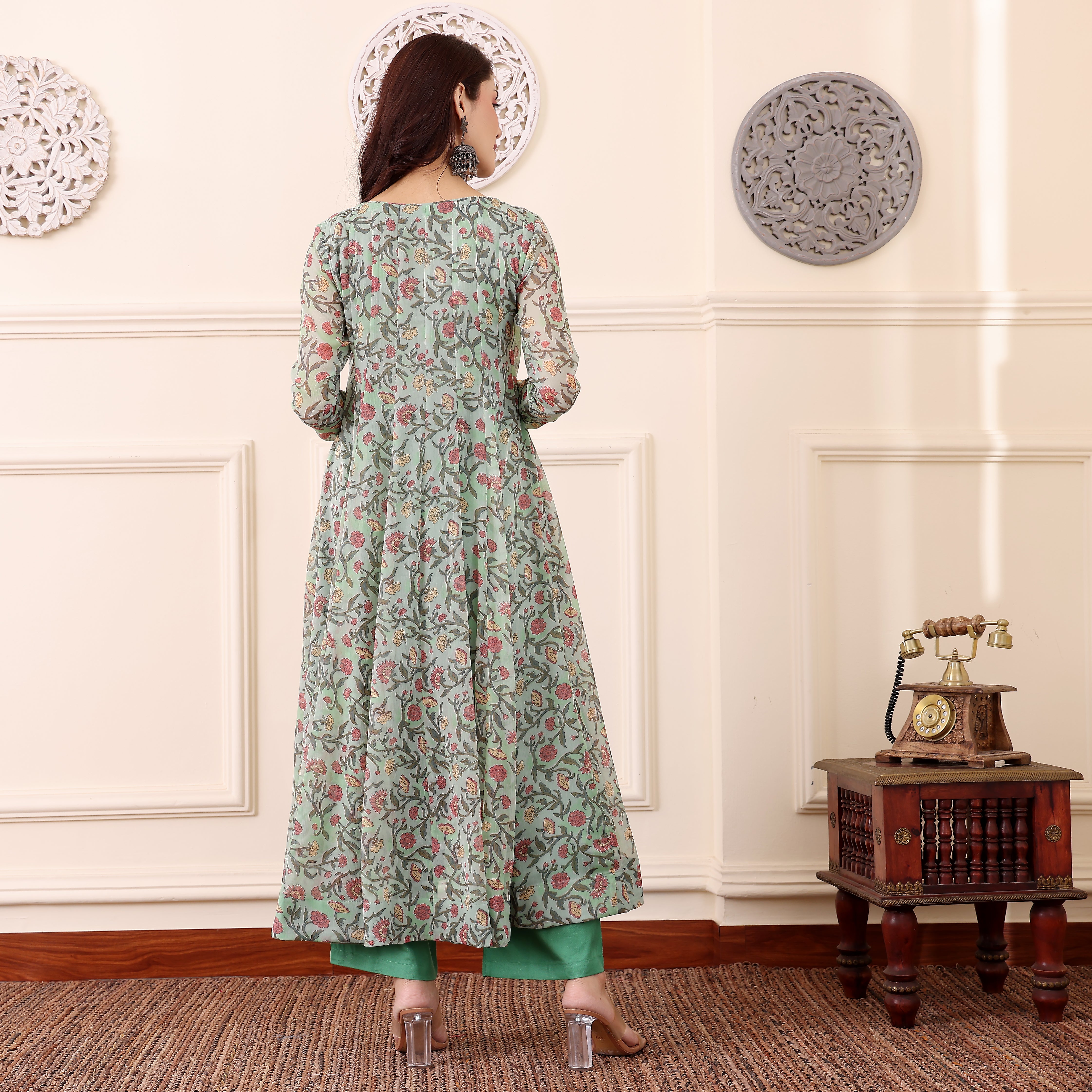 Nakusha Georgette Kurta