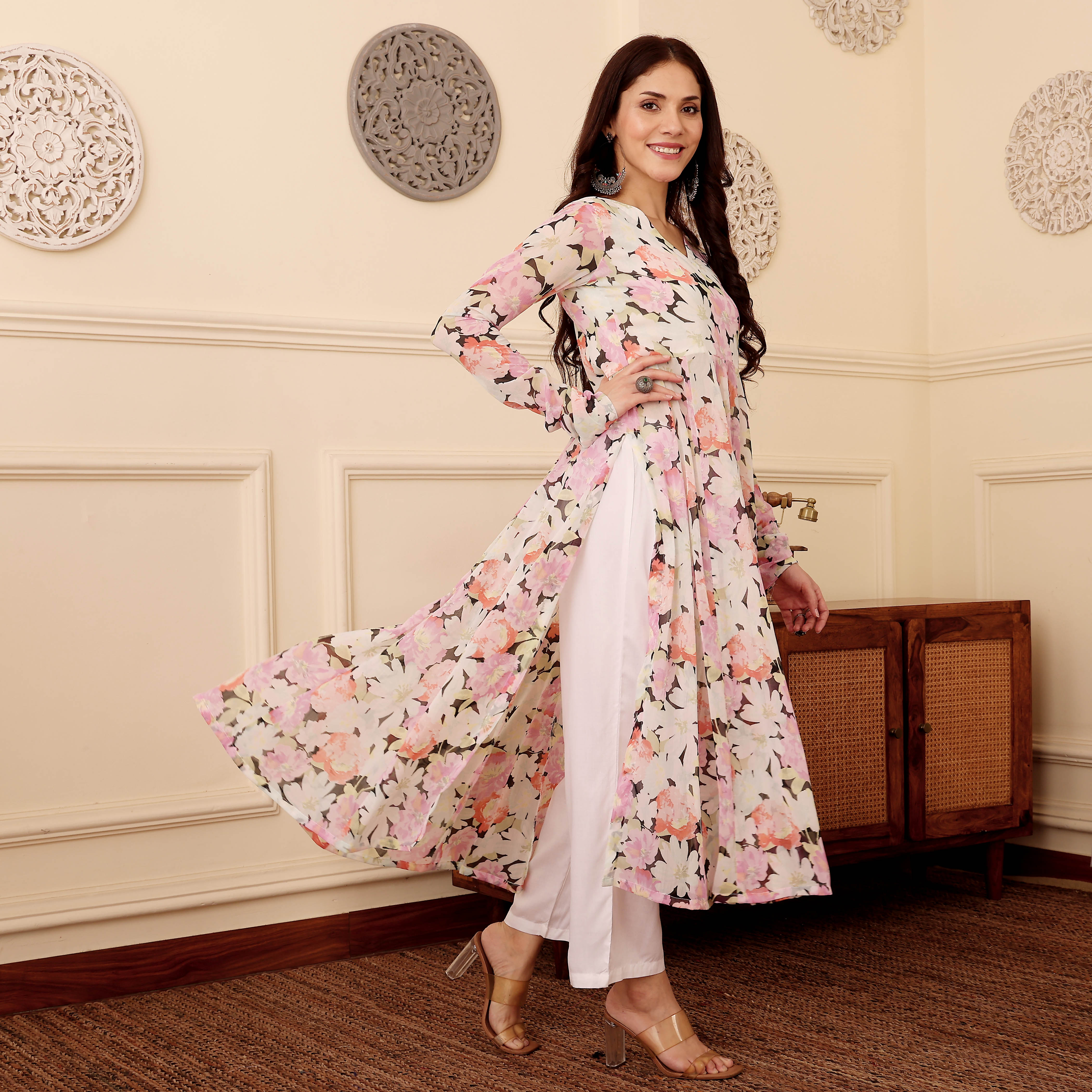 Akana Georgette Kurta