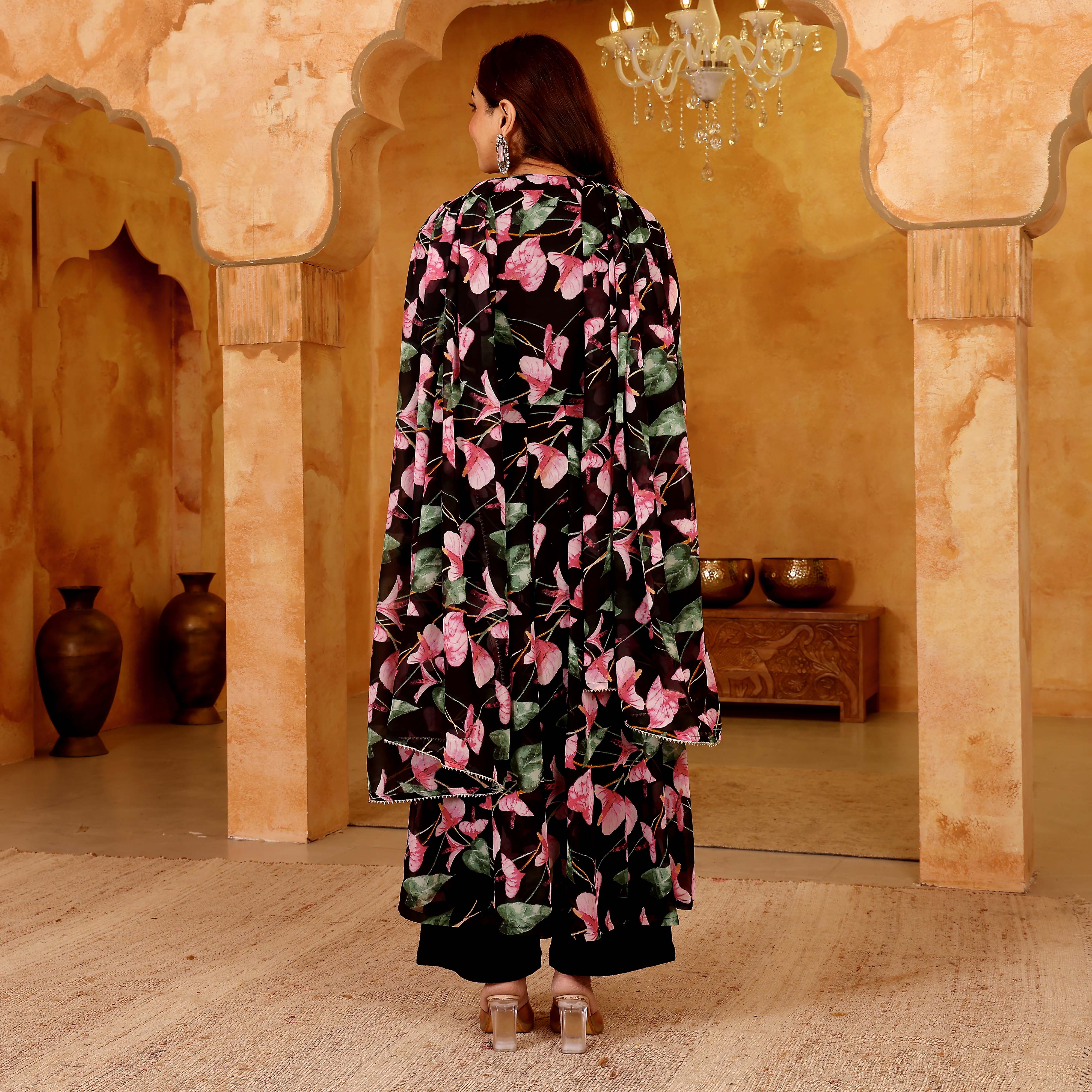 Apaara Georgette Set