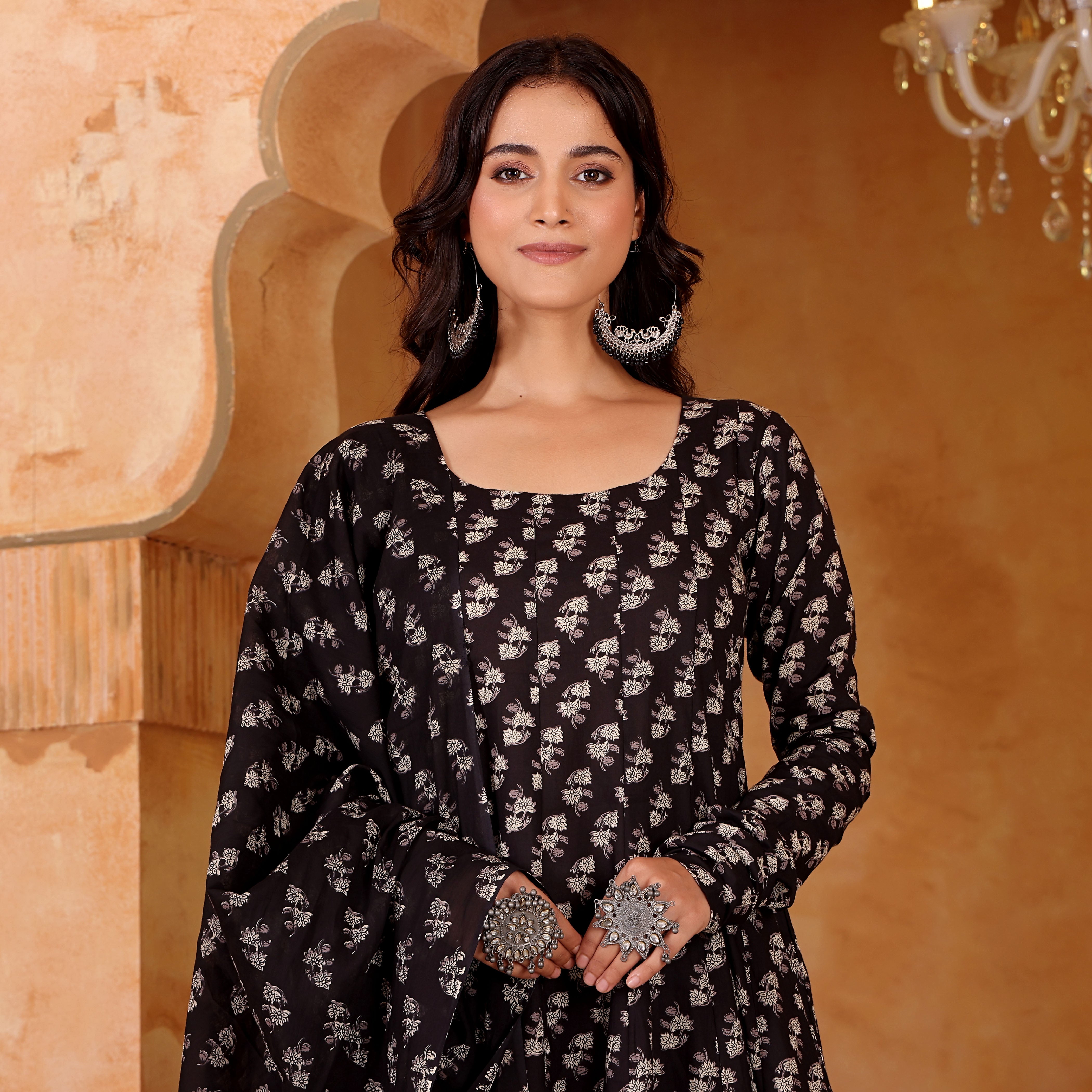 Vaniha Cotton Set