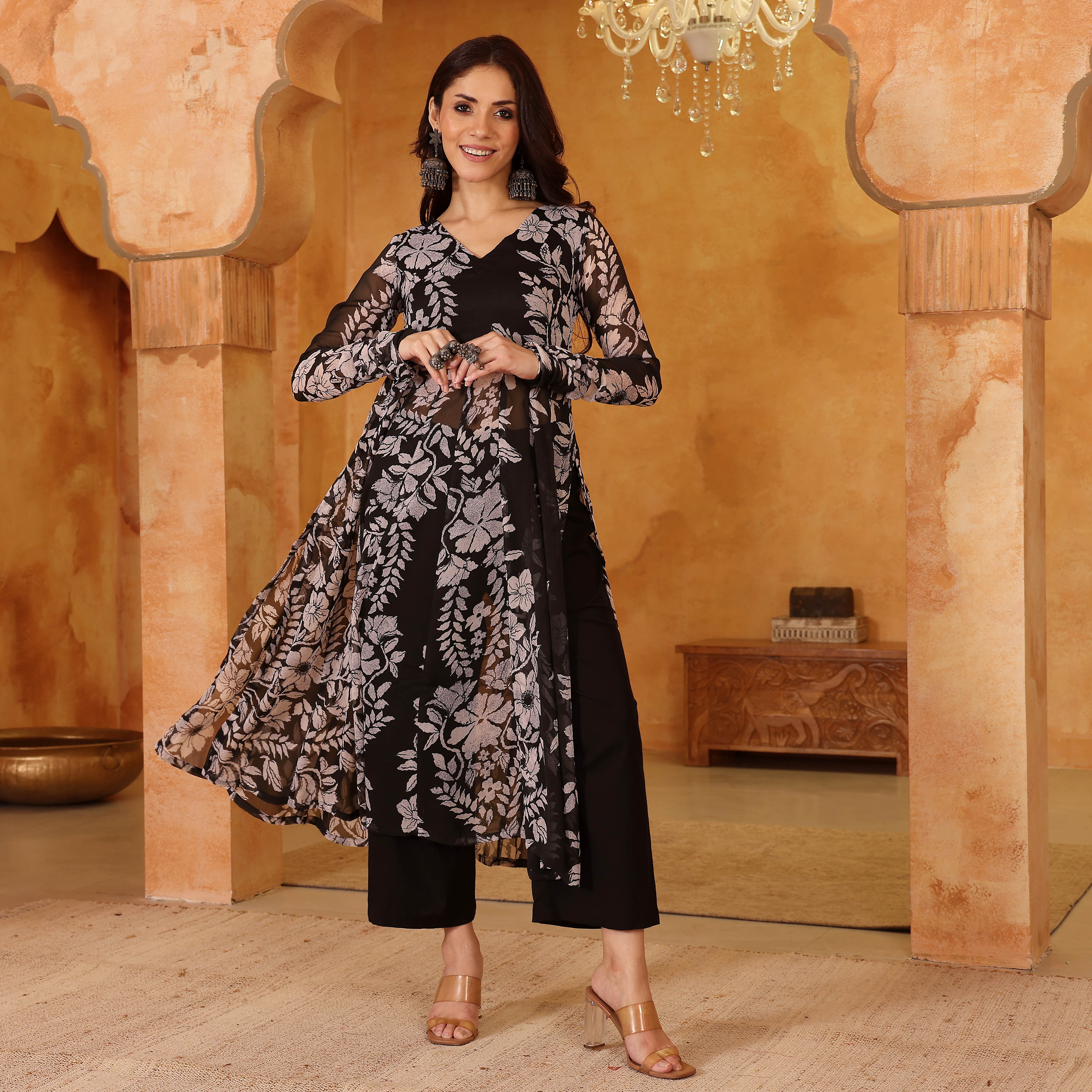 Zina Georgette Kurta