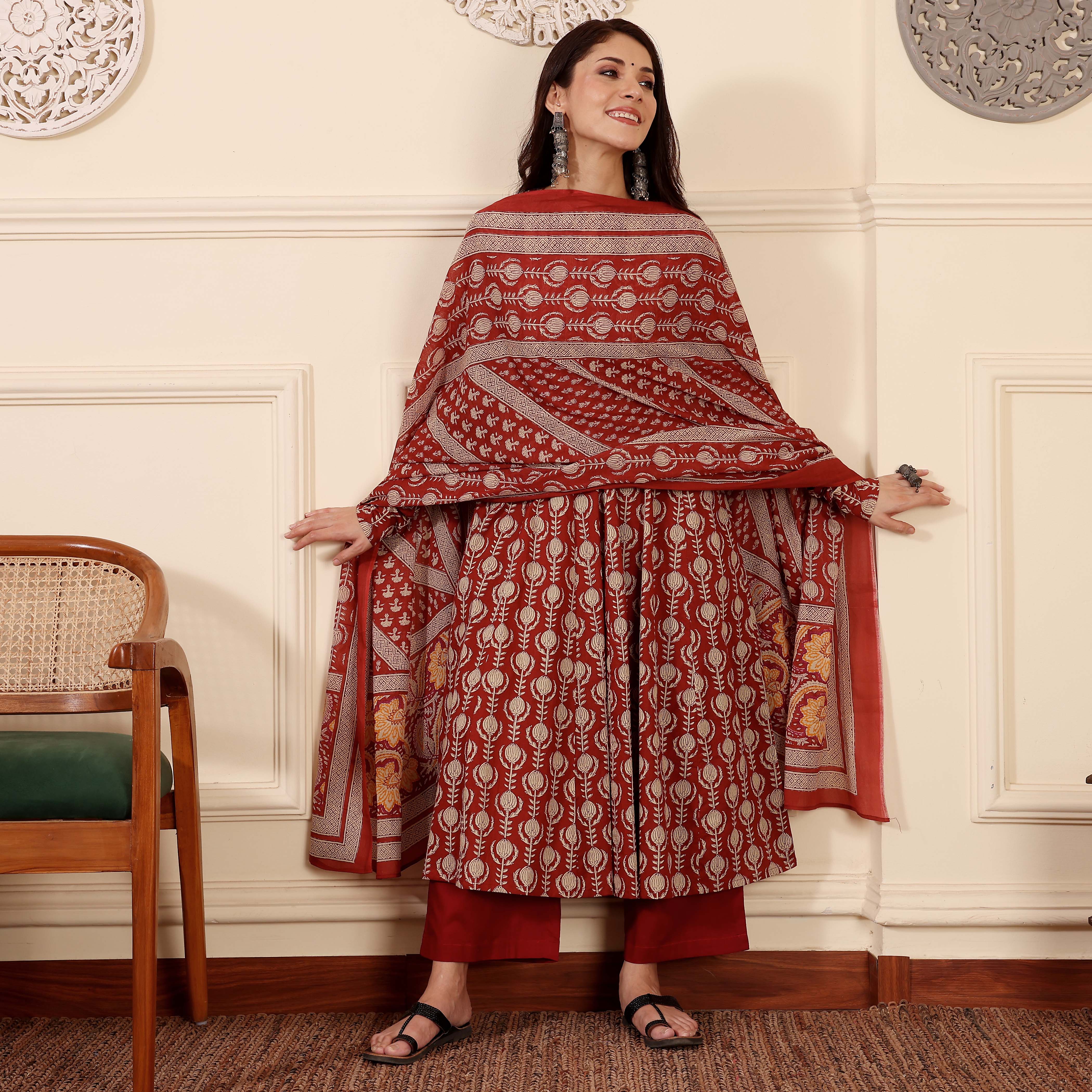 Red Amohika Cotton Set