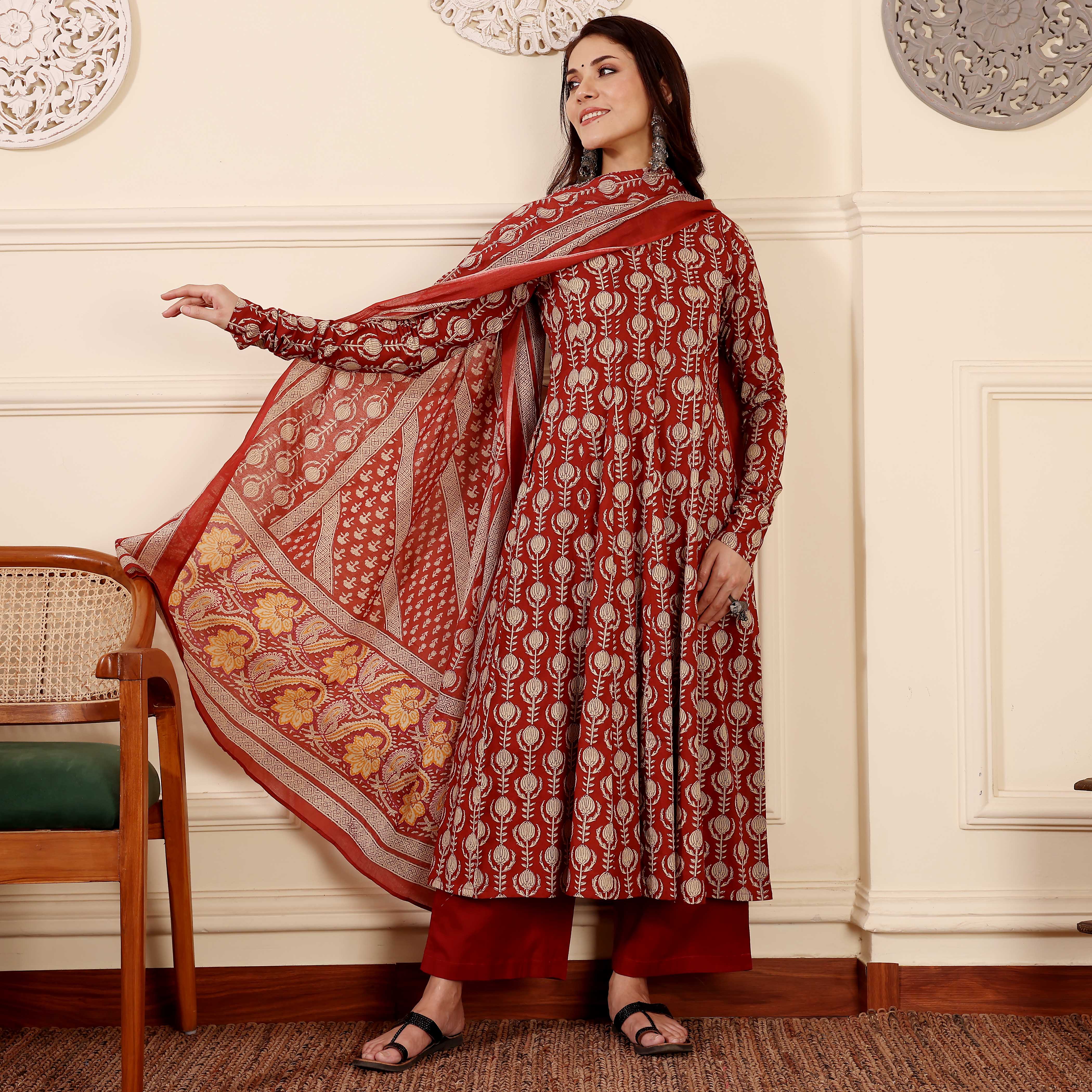 Red Amohika Cotton Set