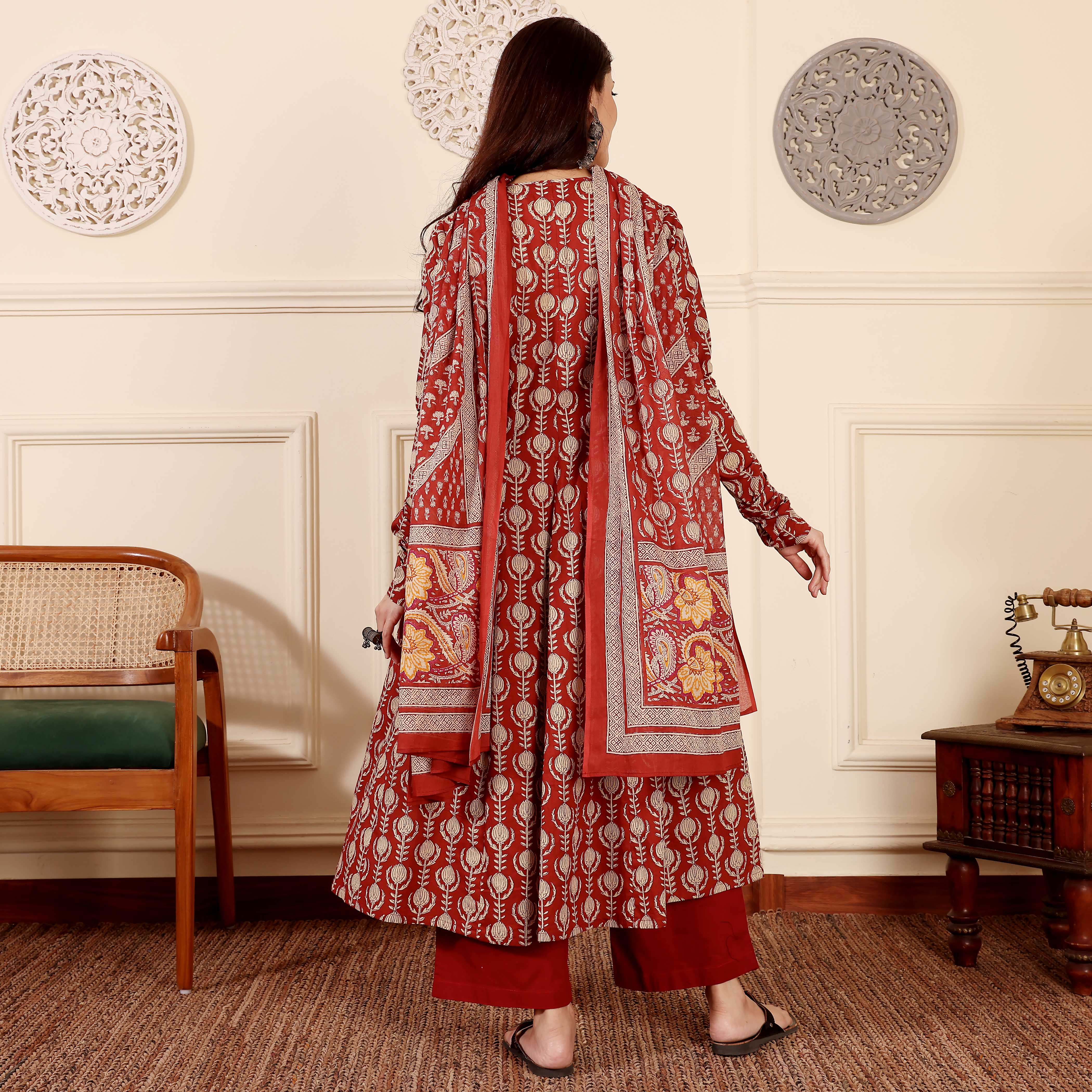 Red Amohika Cotton Set