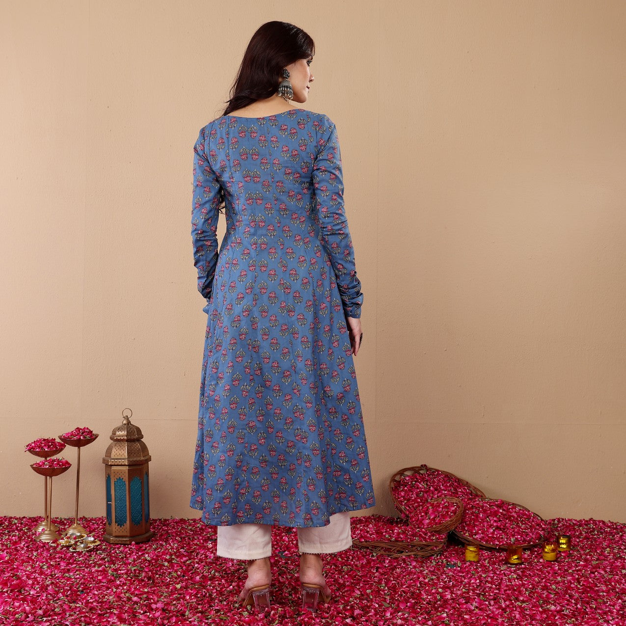 Naisha Cotton Kalidaar Kurta