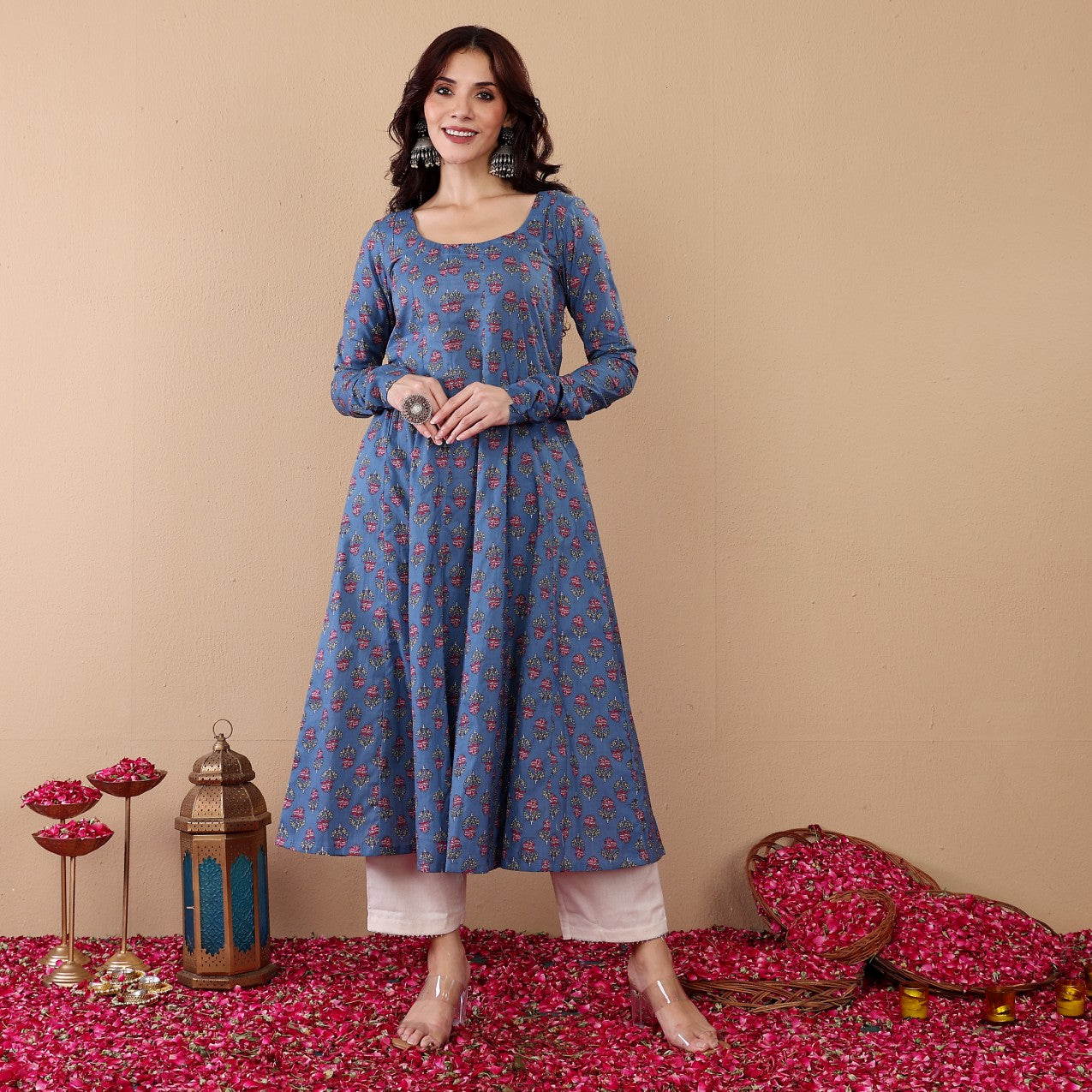 Naisha Cotton Kalidaar Kurta