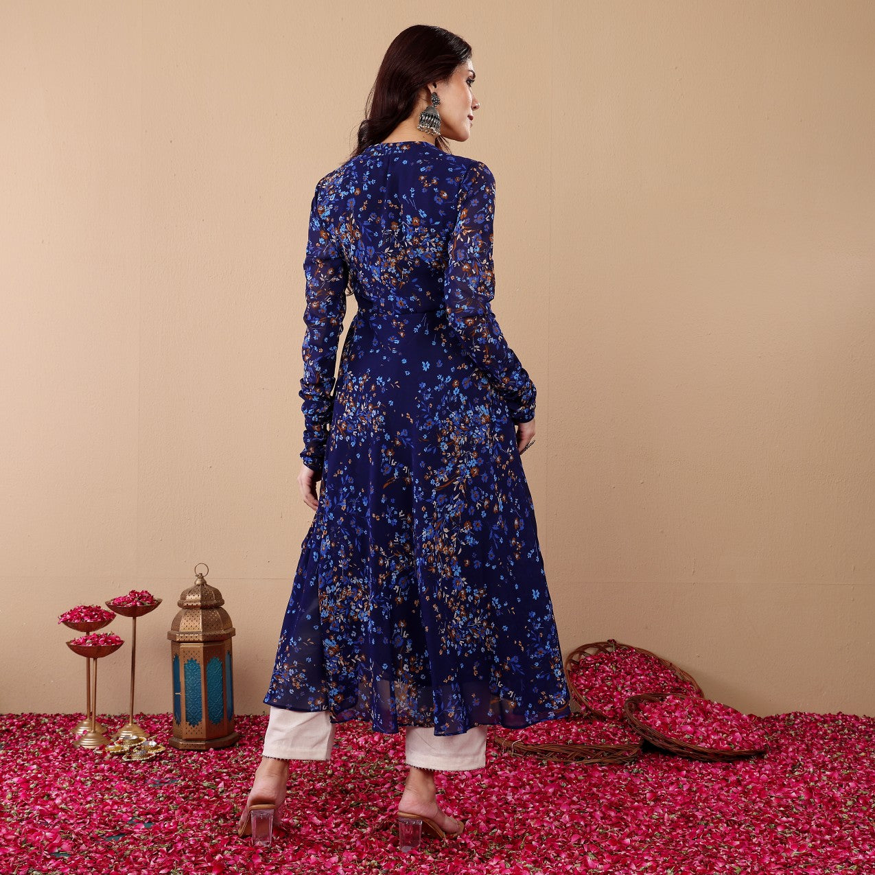 Navija Georgette Kameez