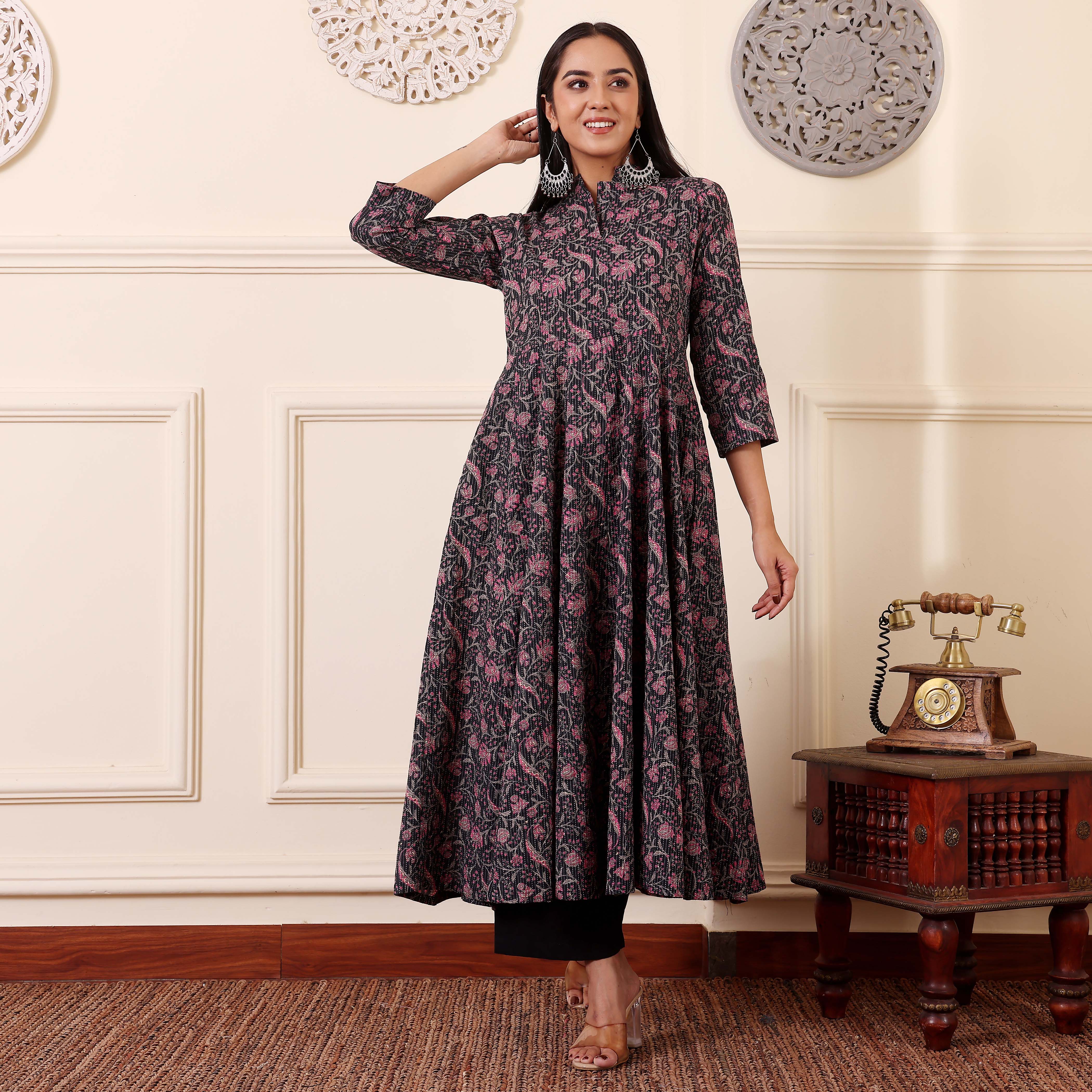 Faina Kantha Cotton Kurta