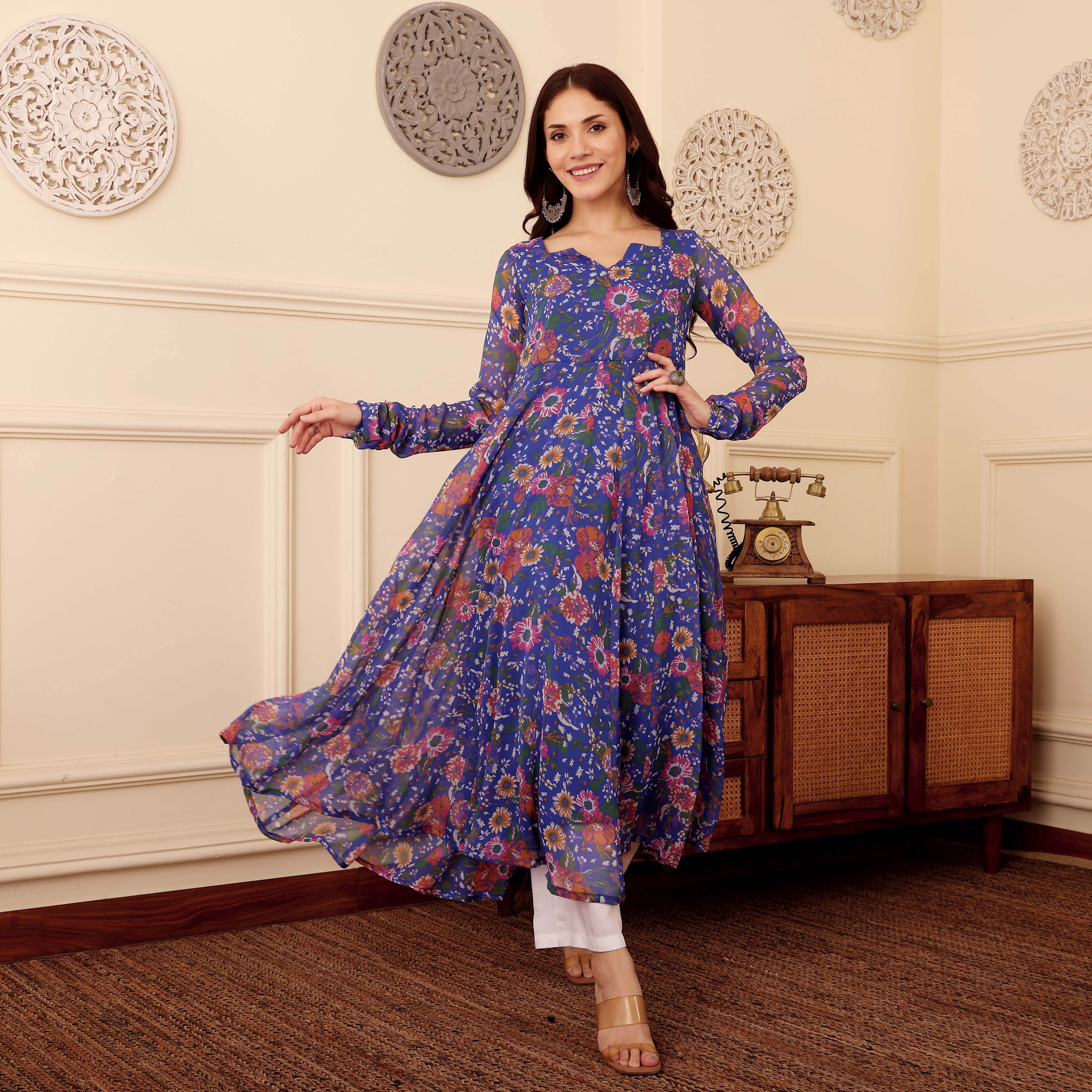 Zanita Georgette Kurta