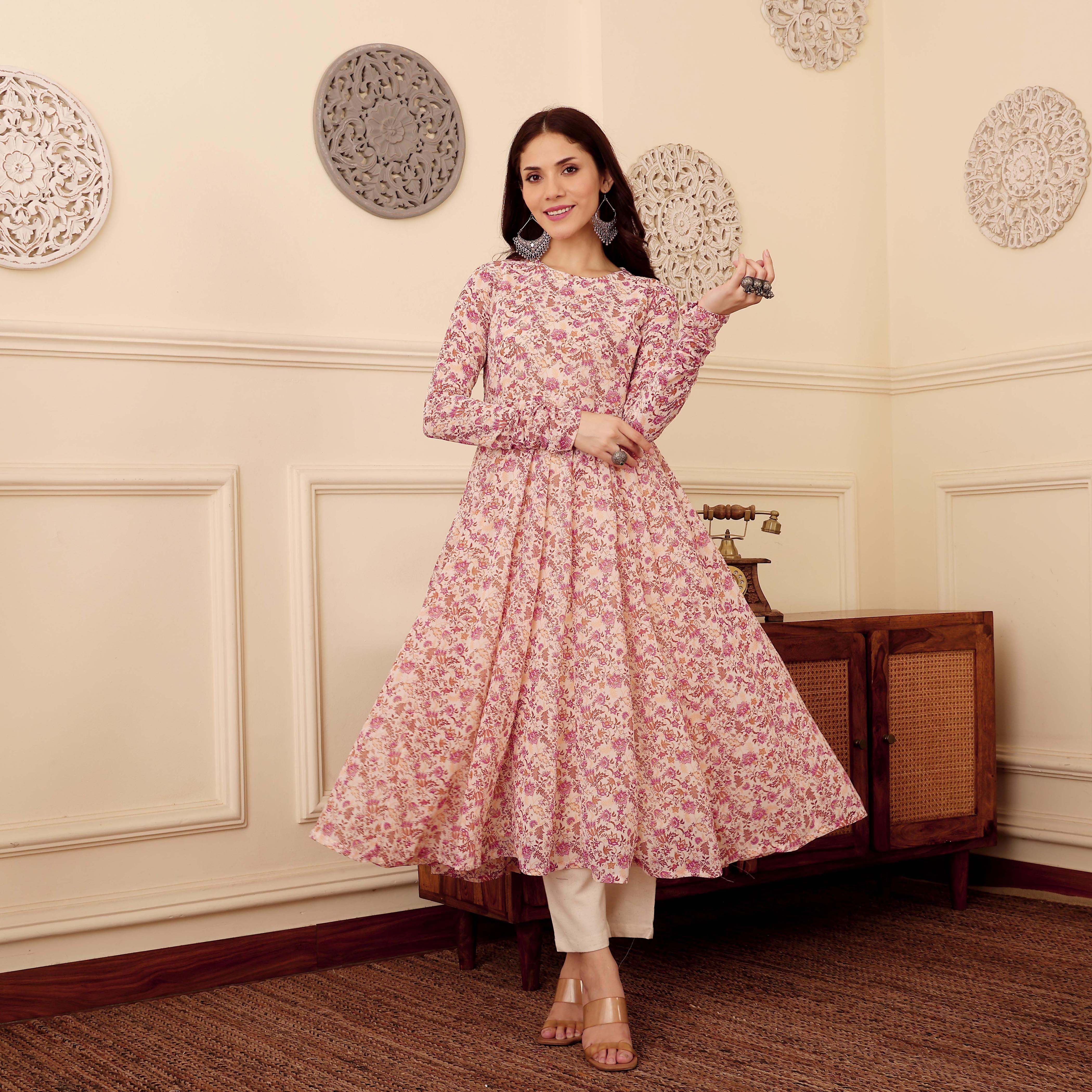 Janika Georgette Kurta