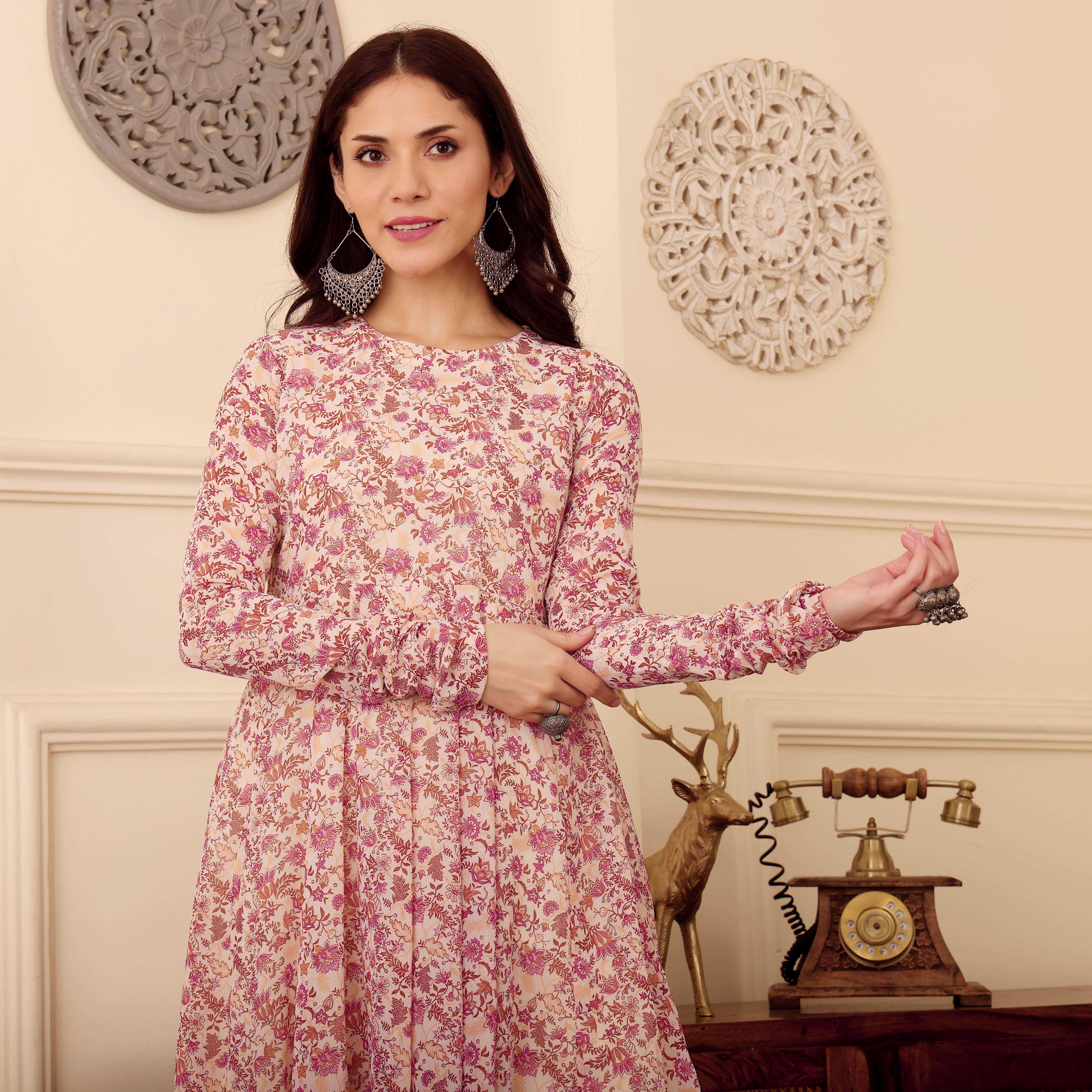 Janika Georgette Kurta