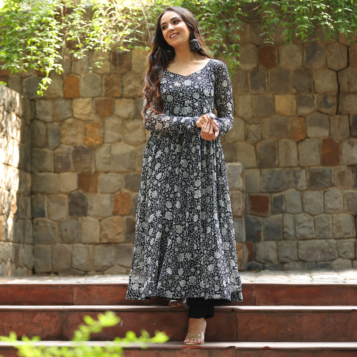 Raksha Bandhan Fashion : सिर्फ 500 रूपए में खरीदें यें सिंपल कुर्ती,