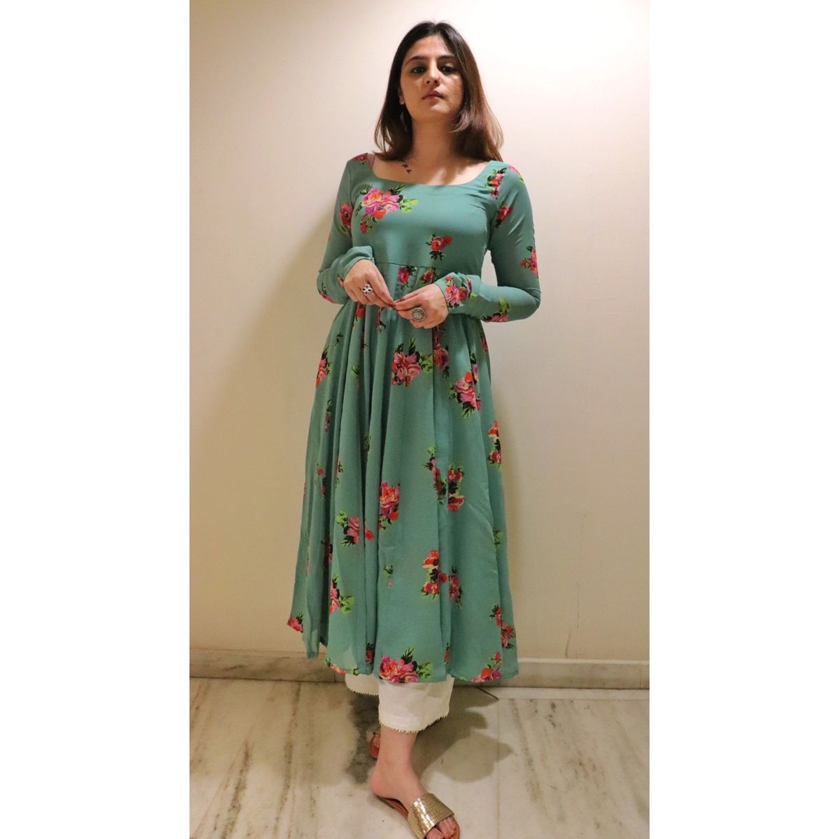 Adira Kameez