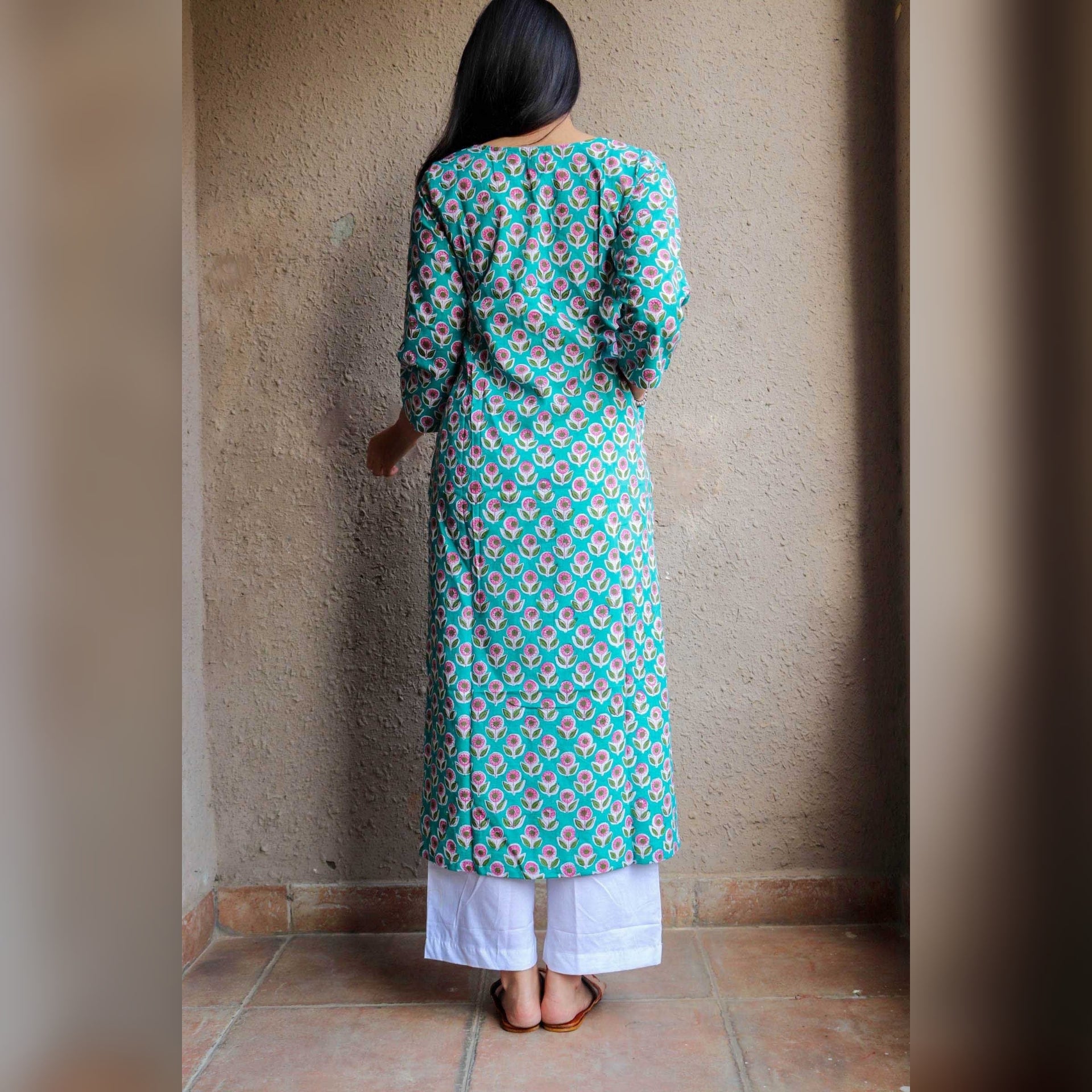 Gulsana Straigth Block Print Kurta